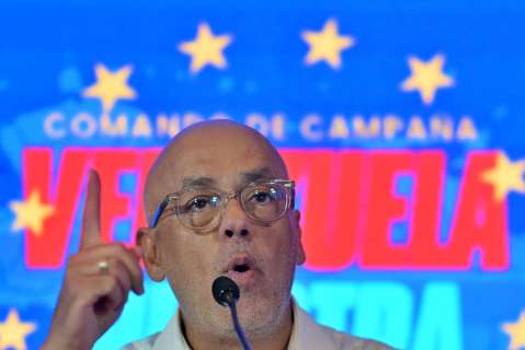 Asamblea de Venezuela instará al Gobierno a romper las relaciones con España
