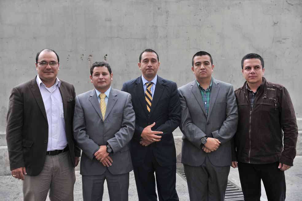 El frente común por la defensa del trabajo en Santurbán está compuesto por Carlos Latorre Mendoza, presidente del Concejo de California; Henry Delgado, personero de Suratá; David González, alcalde de Vetas; Francisco González, alcalde de Tona, y Edwin Esteban, presidente del Codes. / David Campuzano - El Espectador