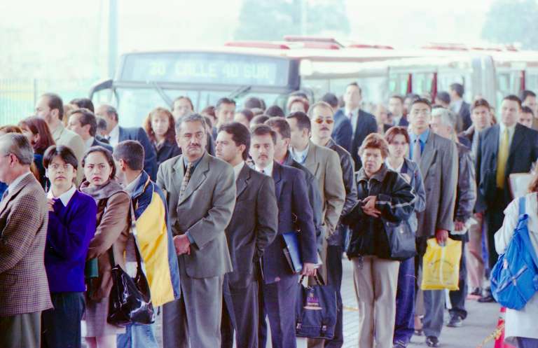 El 23 de junio de 2001, la troncal de la Avenida Caracas sur se extendió hasta la estación Molinos culminando el 6 de agosto con la puesta en marcha de la segunda cabecera del sistema conocida como el Portal de Usme y la extensión de la troncal Autopista Norte con la puesta en marcha de las estaciones: Virrey, Calle 100, Pepe Sierra, Calle 127, Alcalá, Calle 146, Mazurén y Toberín.