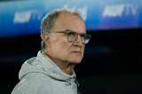 Eliminatorias: Bielsa viajó a Colombia, donde espera por los jugadores de Uruguay