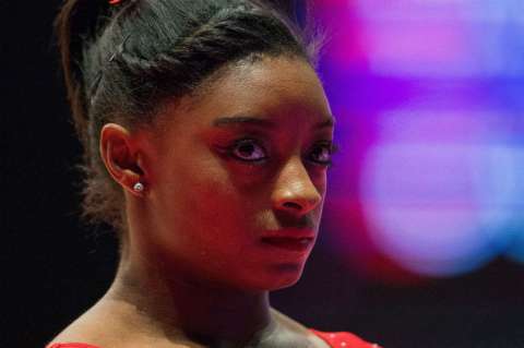 Simone Biles ganó su oro 16 en Mundial de gimnasia