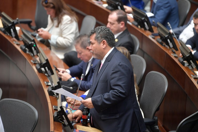 “Ni parecida a la que presentamos”: Hay tensión entre liberales por ‘mini’ reforma laboral