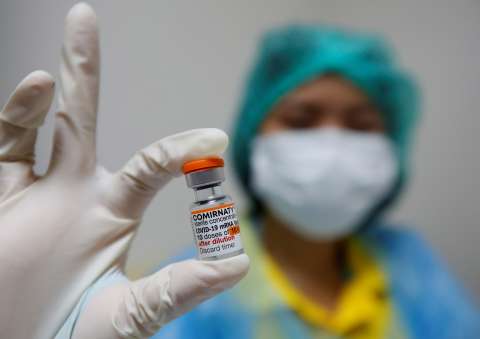 Dosis de Pfizer también podrá usarse como refuerzo, informó el Minsalud