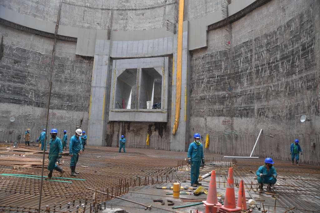Obras de adecuación de esta estación cuya finalidad es la de bombear el 70% de las aguas negras de Bogotá y transportarla a la PTAR Canoas.