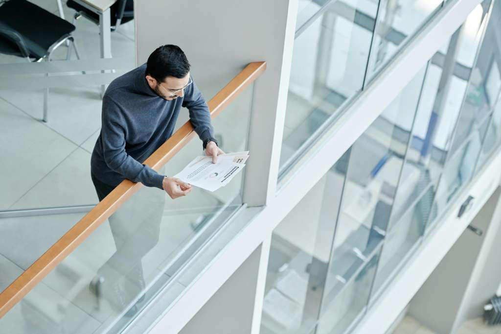 Los factores sociales y culturales influyen en la forma de afrontar la vida profesional y el mundo de los negocios.