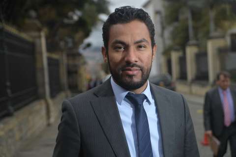 “Les están vendiendo un refrito” presidente de ONG sobre acusaciones de Uribe