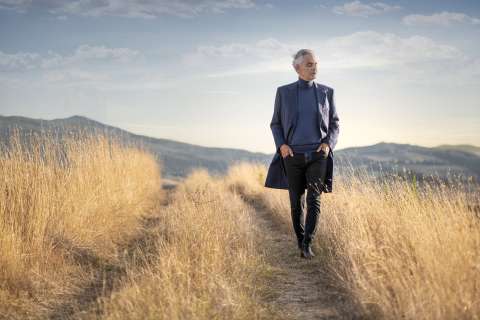 Andrea Bocelli interpreta música para calmar el alma