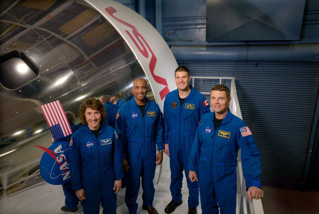Los astronautas elegidos fueron anunciados el lunes 3 de abril del año pasado.