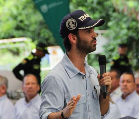 Secretario de Movilidad de Cali está hospitalizado; fue atropellado en control