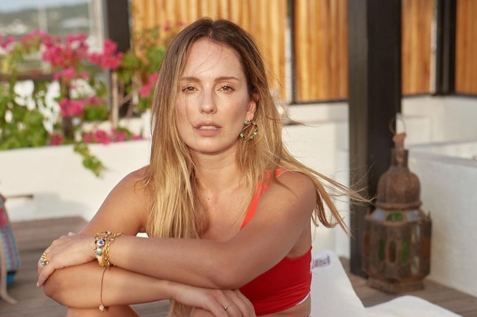 La presentadora del reality culinario se sinceró, y se refirió a la actitud de uno de los famosos de esta temporada.