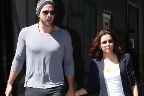 Eva Longoria, cuestionada por su relación con Ernesto Argüello