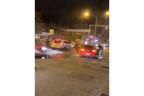 Seis heridos dejó accidente en medio de piques ilegales en avenida 33 de Medellín