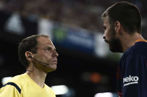Este fue el insulto de Gerard Piqué al juez de línea en la Supercopa