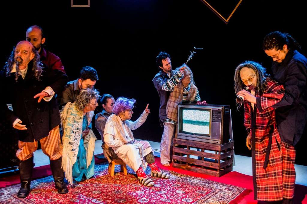 Imagen de una de las escena de "El extraño jinete", que se presenta en La sala. / Cortesía: La pepa del mamoncillo