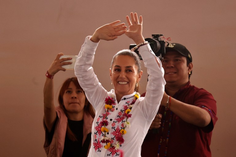 México: Claudia Sheinbaum lidera con el 46 % encuesta de candidatos presidenciales