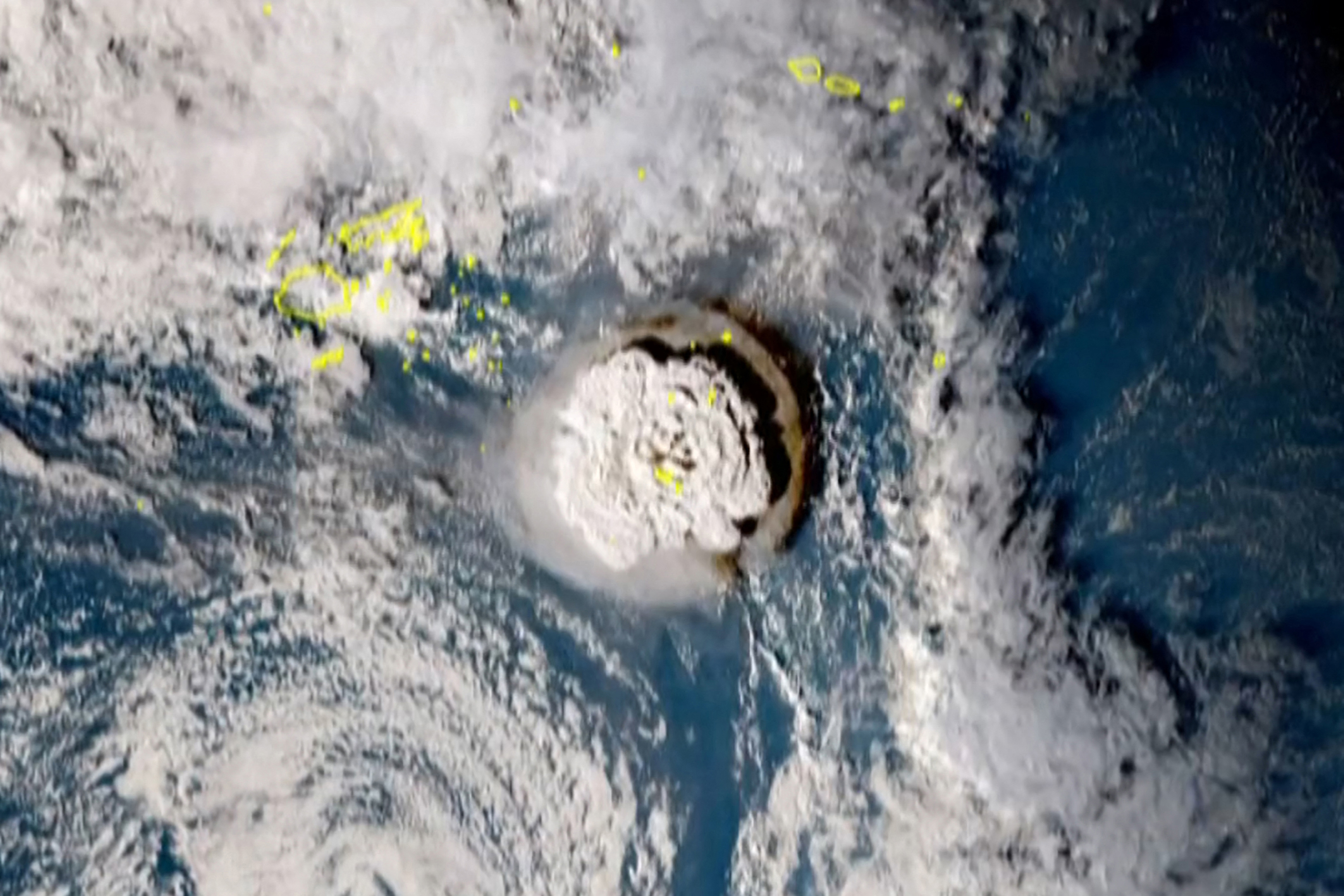 Erupción volcán Tonga