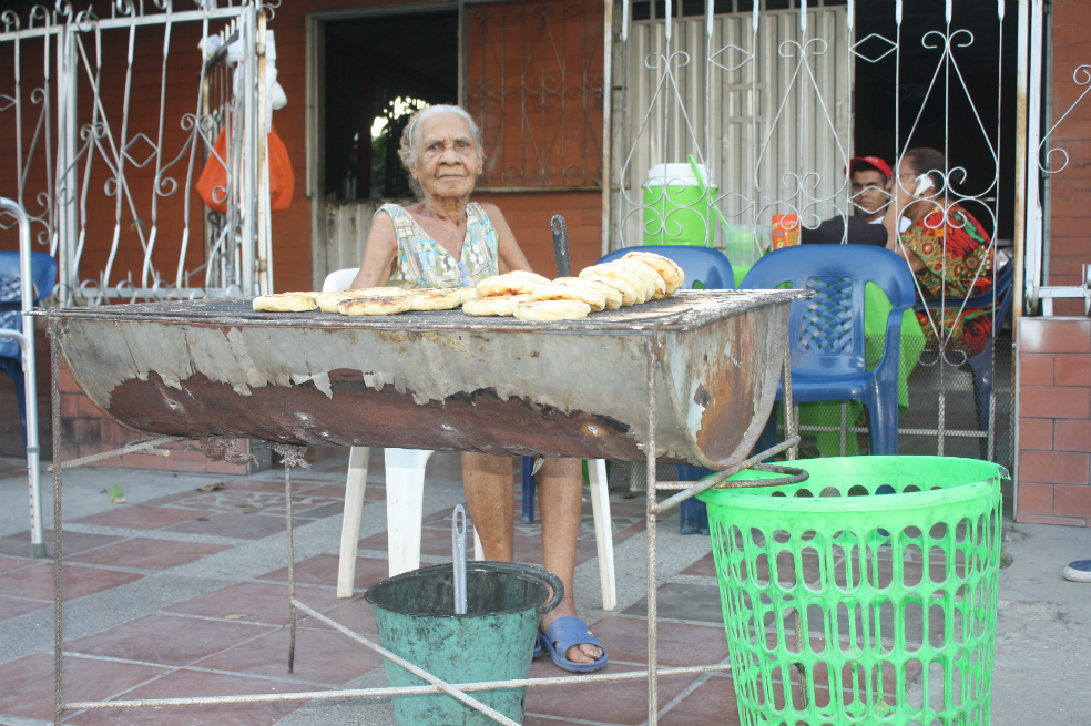 María Iberia Ustariz Ramos “La Bella” en su emporio gastronómico en Valledupar. / Cortesía