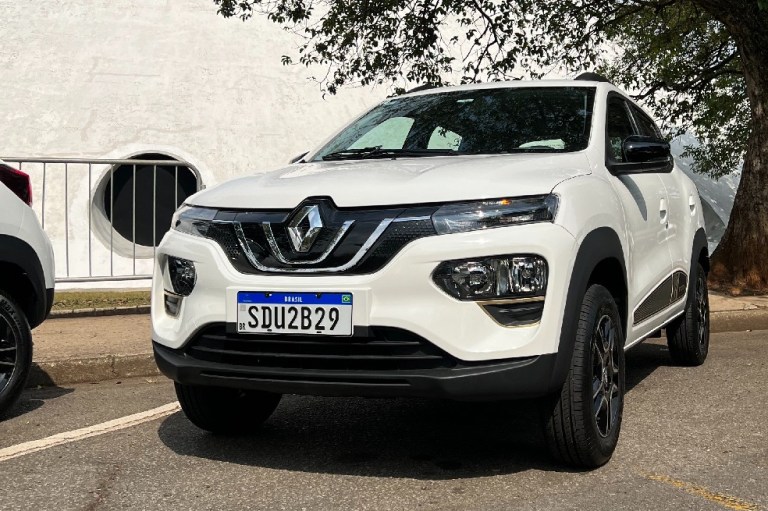 Kwid E-Tech es la punta de lanza de la avanzada eléctrica de Renault en Colombia. Llegará en 2023 y le seguirán tres modelos más.