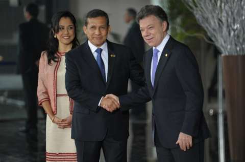 Santos se reunirá con el presidente de Perú en Medellín para tratar temas de cooperación