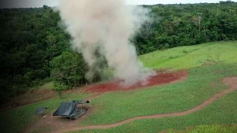 Así fue la destrucción de cuatro toneladas de material de guerra de disidencia