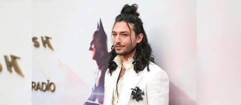 Ezra Miller, JLo, Ben Affleck y más famosos en premier de The Flash en Hollywood