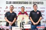 Catalina Usme fue presentada como nueva jugadora de Universitario de Perú