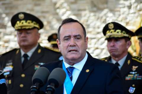Alejandro Giammattei, presidente de Guatemala, rompe relaciones con Venezuela