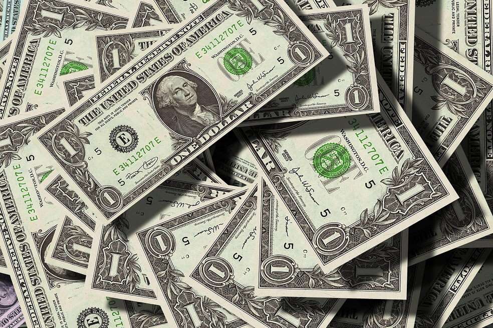 "Fue por casualidad que lo encontramos en el último minuto de esa forma", dijo la ganadora mientras reclamaba su cheque.
/ Imagen de referencia / Pixabay