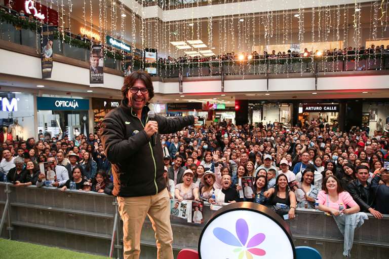 Un momento con Yeison Jimenez Santafe