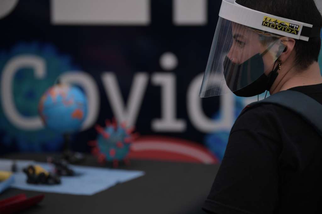 La Secretaría de Movilidad con la campaña denominada "Yo me cuido y te cuido", enseña a los ciudadanos las medidas para prevenir el contagio de COVID-19, a través de actividades con simuladores. La jornada pedagógica irá hasta el miércoles 19 de agosto a las 6:00 de la tarde.