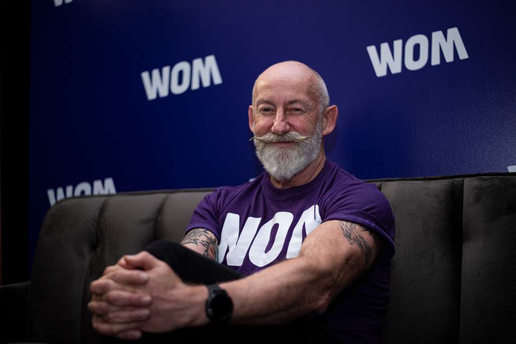 Foto de Chris Bannister, CEO de Wom.