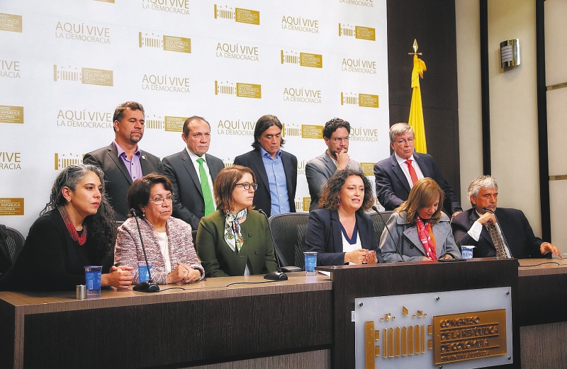 Pese a las diferencias, hay sectores de la Alianza Verde y el Pacto Histórico que piden mantener el diálogo y los acercamientos de cara a una segunda vuelta presidencial./ Archivo