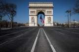 Por aumento de casos de coronavirus, París vuelve a confinamiento por un mes