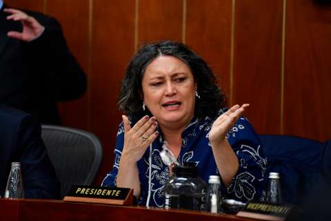 “Creo que se tomó una mirada sectaria e impositiva”: Lozano sobre la Reforma a la Salud