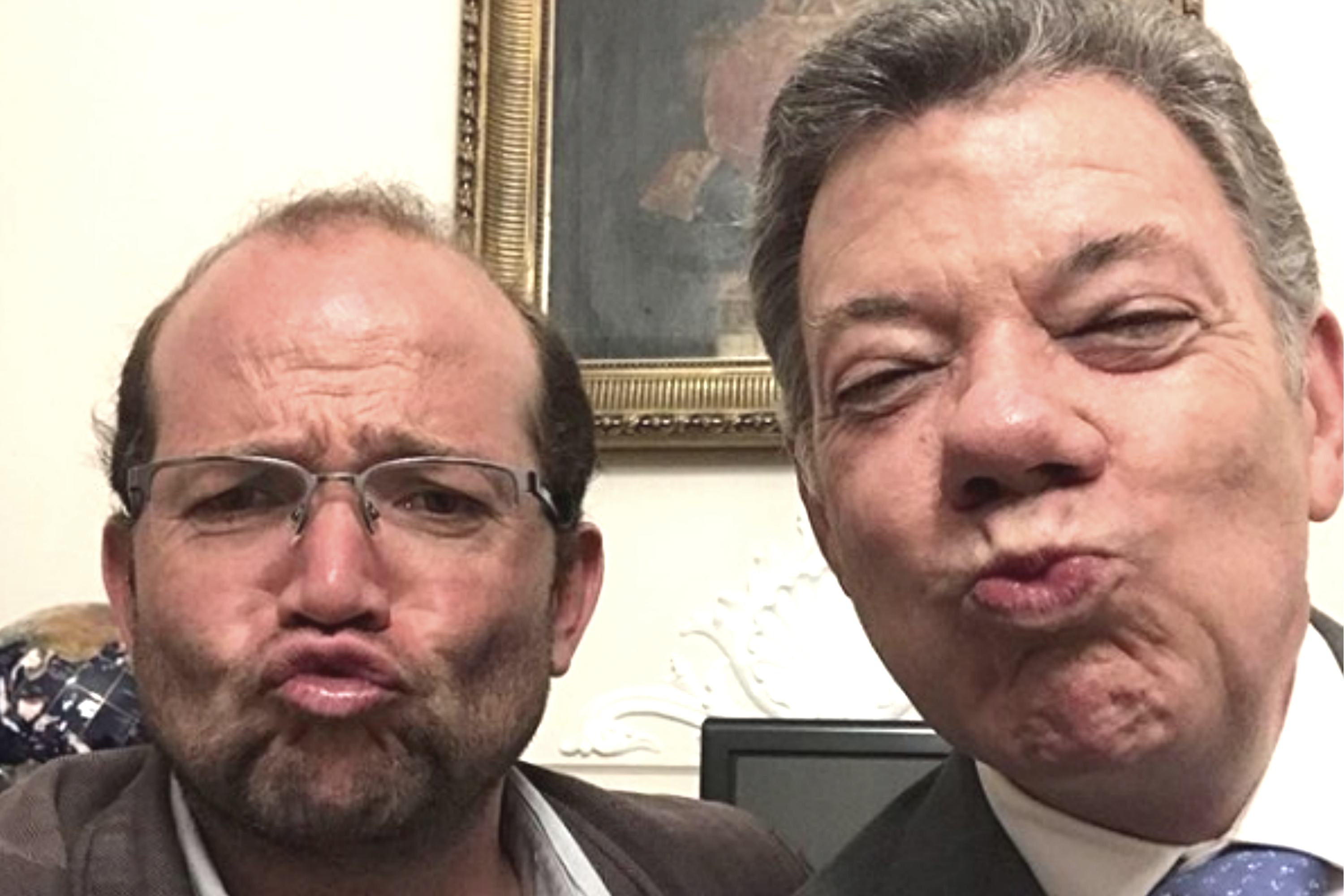 El presidente Juan Manuel Santos participó en el más reciente video del columnista Daniel Samper Ospina. / Tomado del Instagram de Daniel Samper