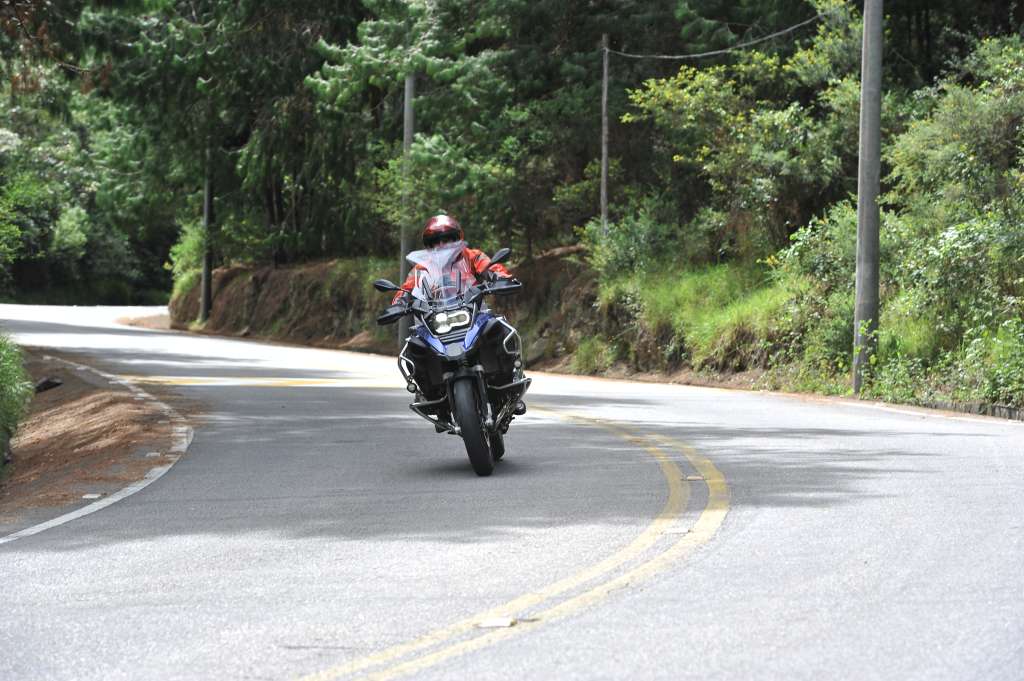 Presentación de la motocicleta BMW 1200