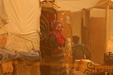 Tormentas de polvo en India ya dejan 100 muertos