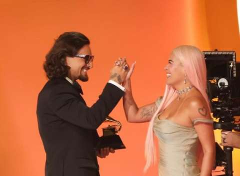 Karol G y Maluma triunfaron en los premios Lo Nuestro: esta es la lista de ganadores